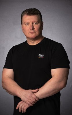 Инструктор тренажерного зала Колосов Андрей