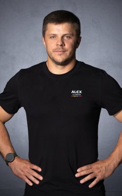 Владимир Акуленков<