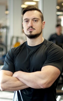 Персональный тренер Кирилл Жаринов 