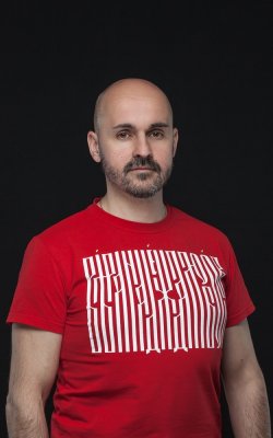 Инструктор групповых программ, персональный тренер Алексей Кравцов